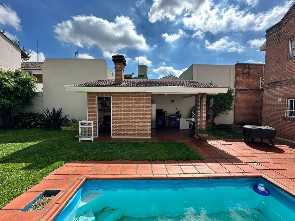 Casa de 5 ambientes en venta en Villa Sarmiento, Norteamérica 800, foto 4
