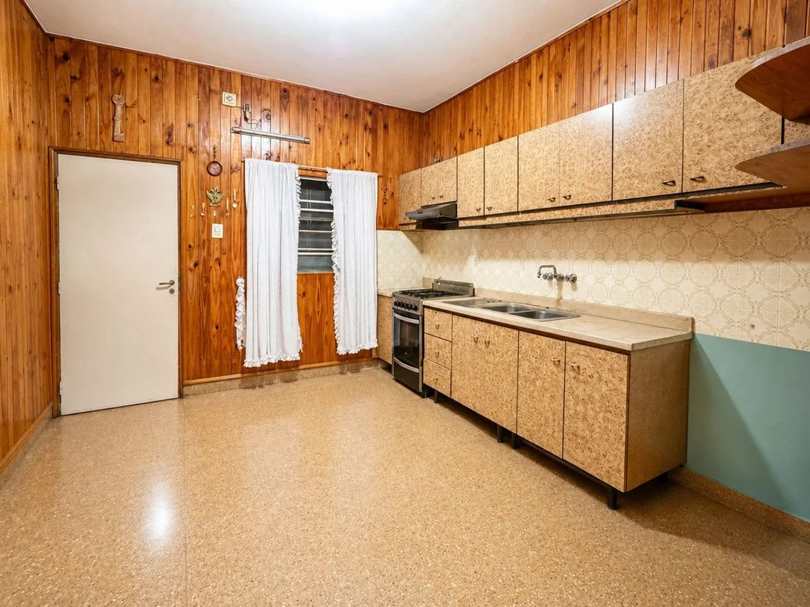 Casa de 3 ambientes en venta en Ciudadela, San Roque 3600