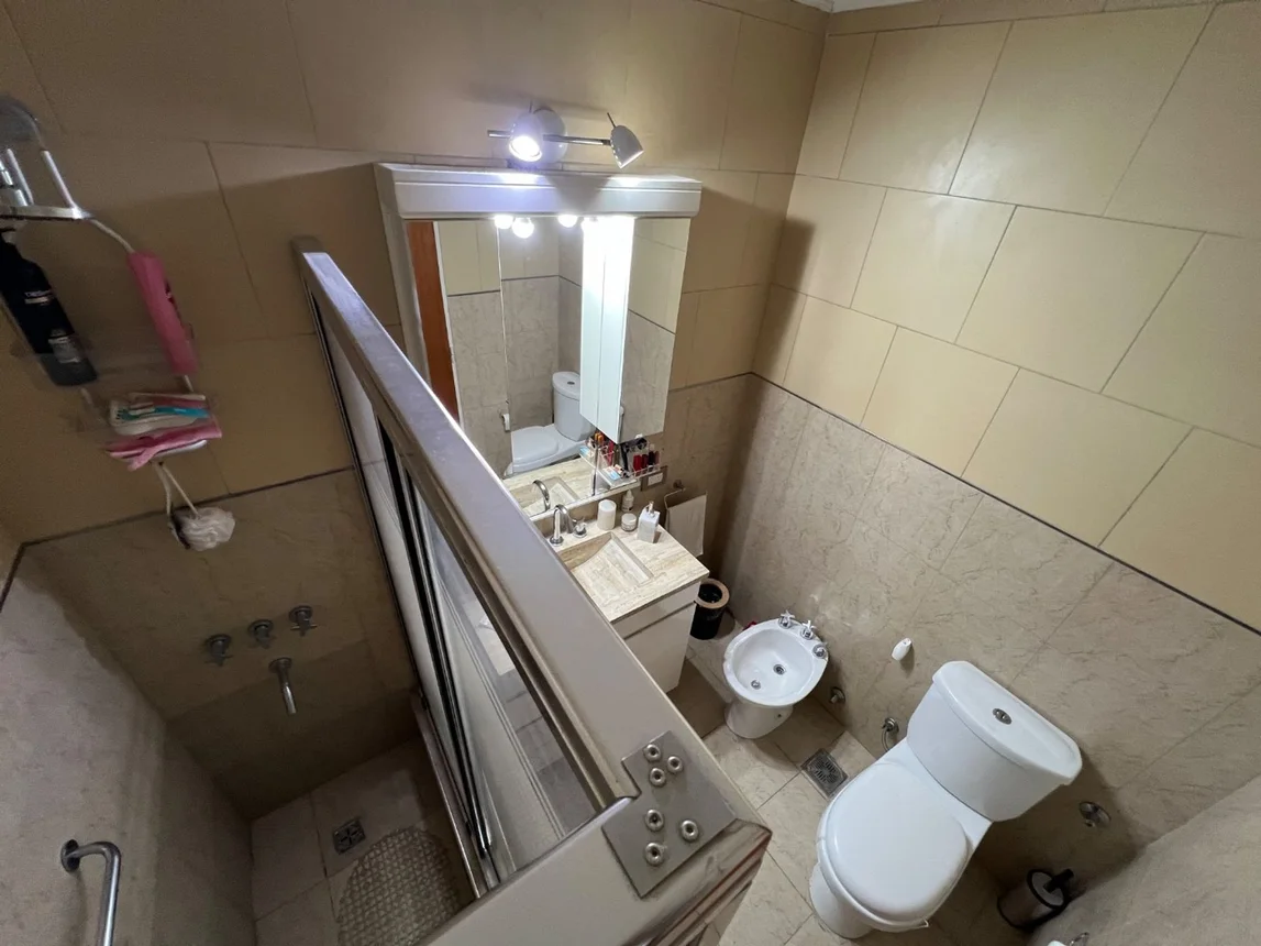 PH de 6 ambientes en venta en Mataderos, Carhue 2500, foto 5