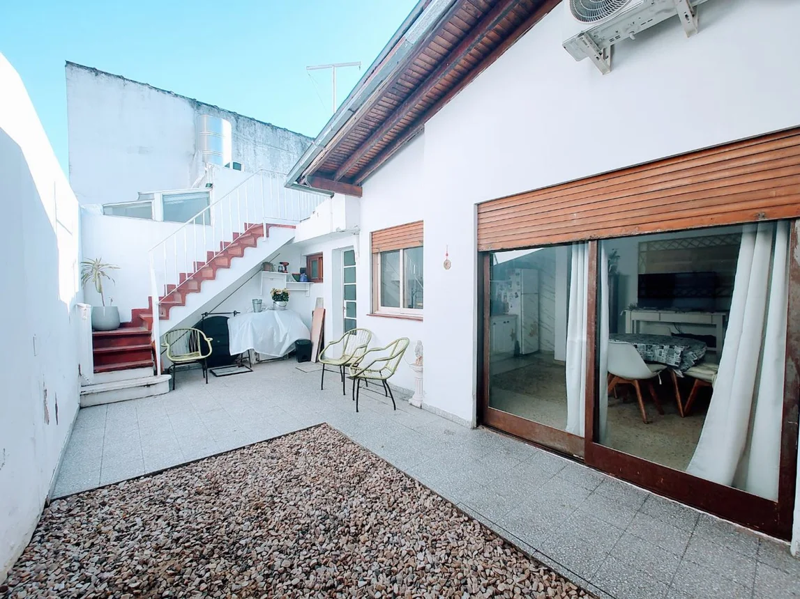 PH de 3 ambientes en venta en Quilmes, Andres Baranda 100, foto 2