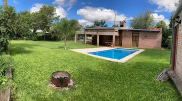 VENTA CASA QUINTA DE 1 DORMITORIO EN SAUCE VIEJO