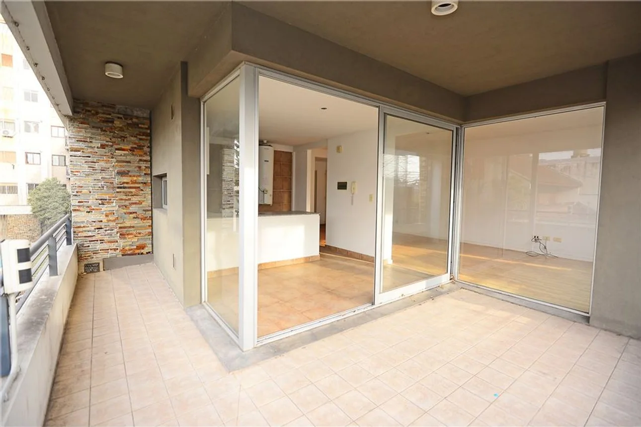 Departamento de 4 ambientes en venta en Bernal Este, Lebenshon 100, foto 2