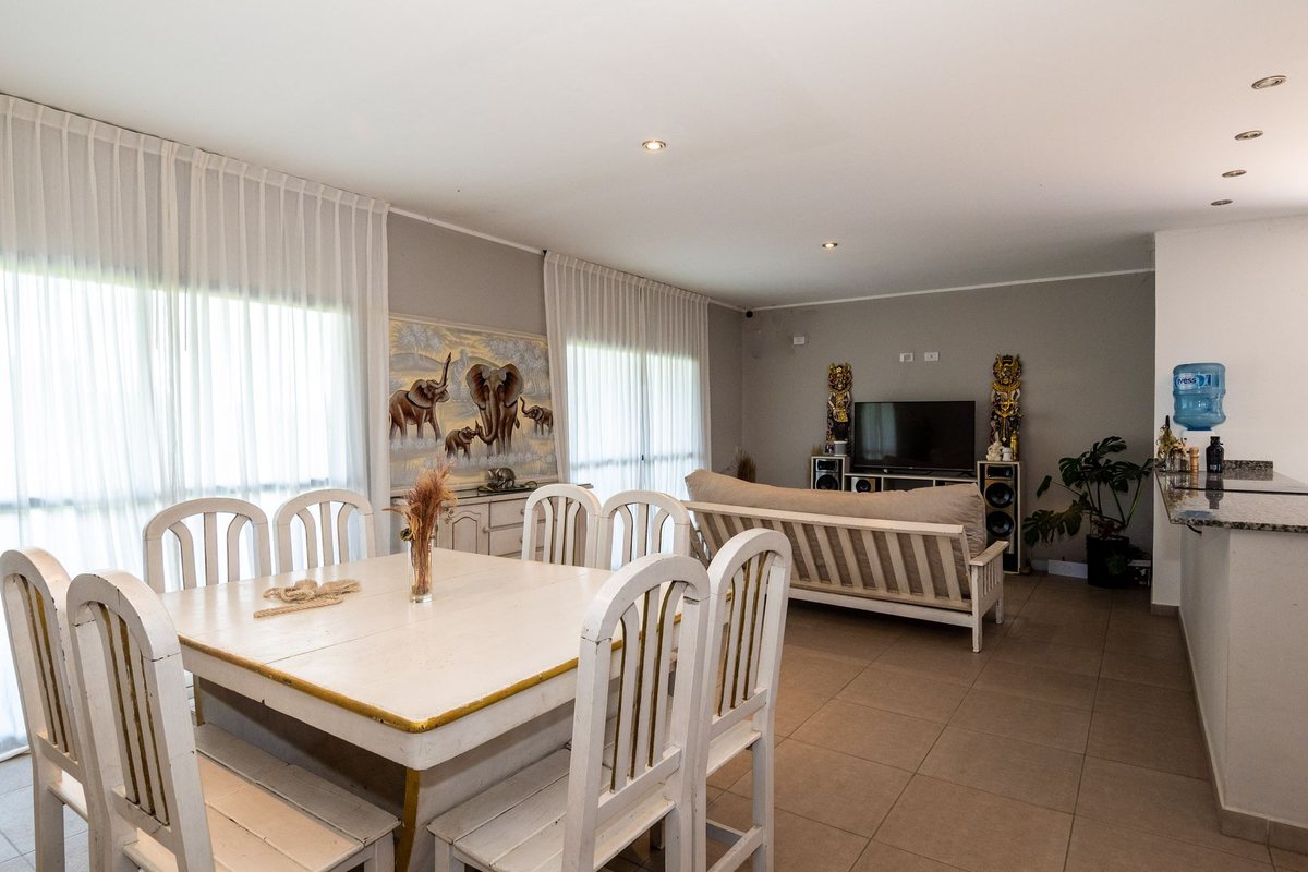 VENTA/PERMUTA CASA LA VERBENA FRENTE AEROPUERTO - foto 4