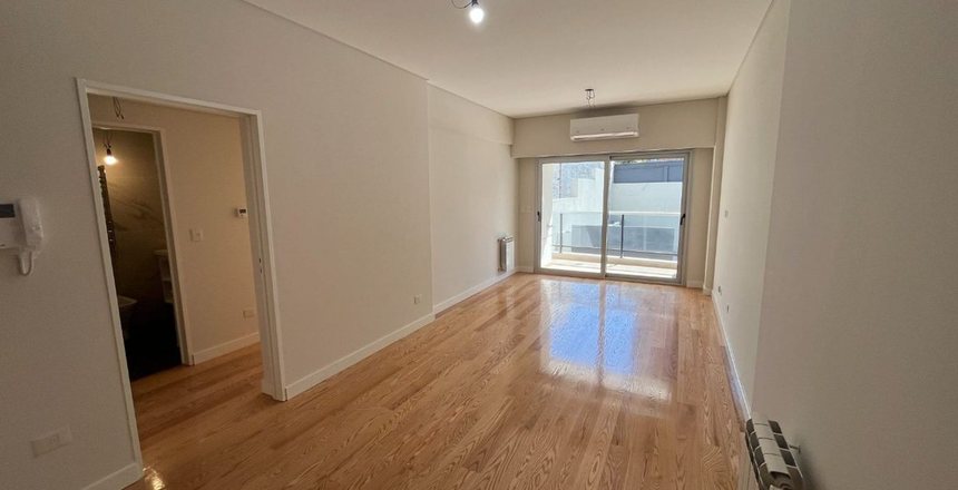 VENTA 2AMB C/BALCON Y PATIO CABALLITO APTO CREDITO