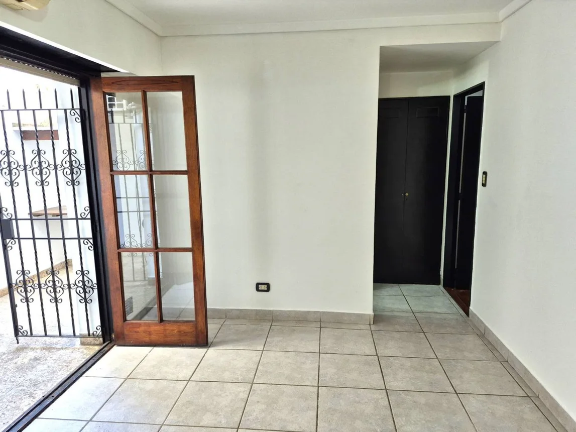 Depto 2 amb c/2 patios - excelente estado apto cre, foto 3