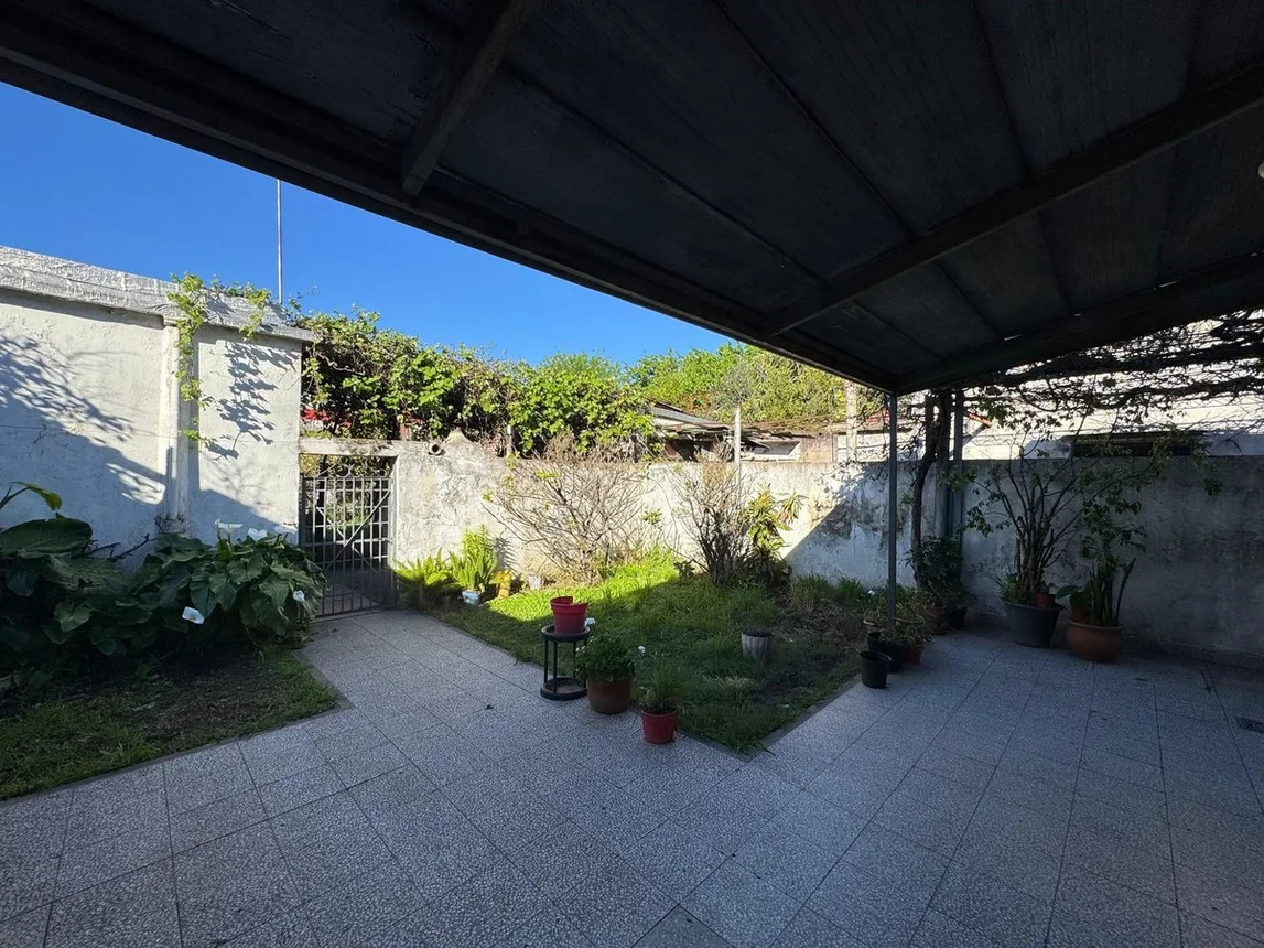 Casa de 3 ambientes en venta en San Andrés, Calle Rosario 3800, foto 2