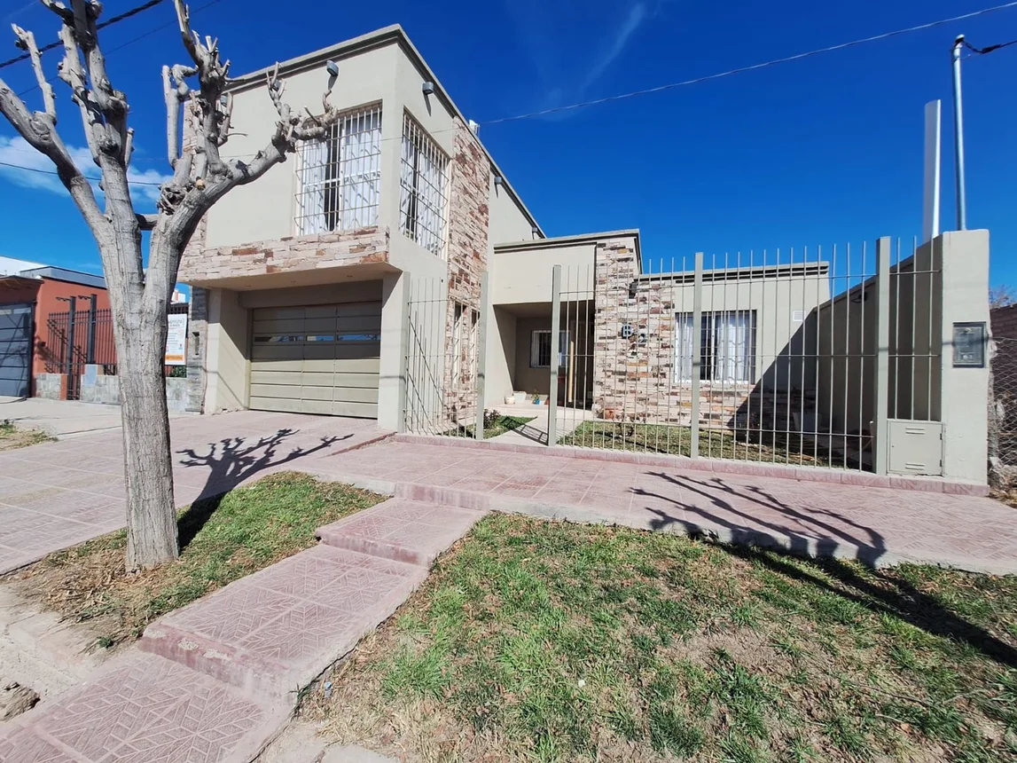 Casa en venta en Luján de Cuyo