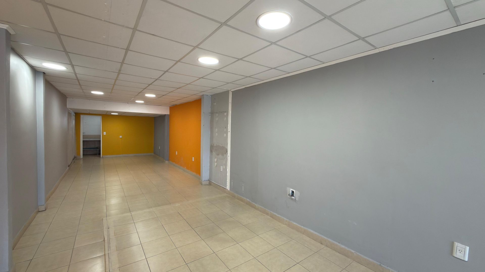 LOCAL COMERCIAL EN ALQUILER ZONA SHOPPING LOCAL B - foto 5