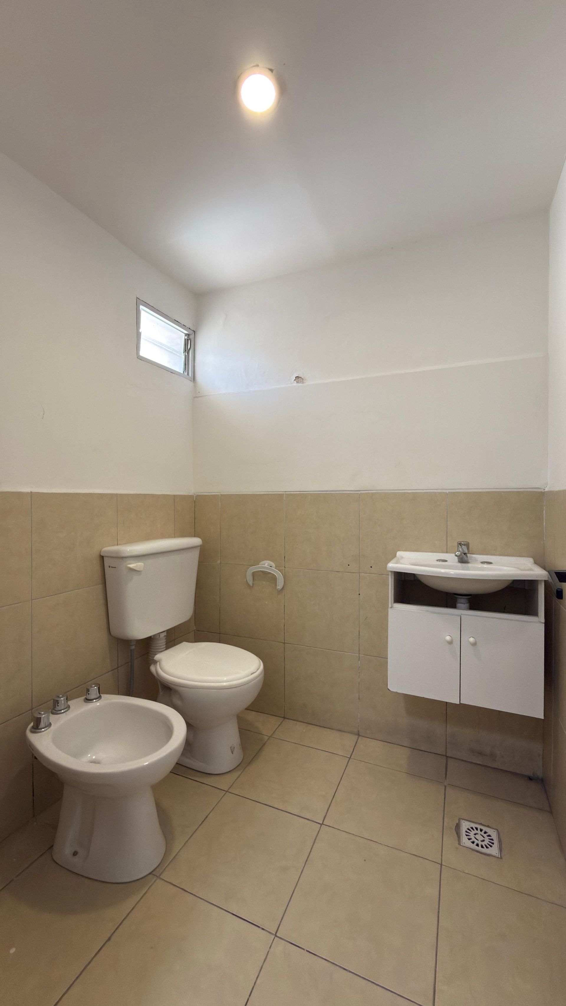LOCAL COMERCIAL EN ALQUILER ZONA SHOPPING LOCAL B - foto 7