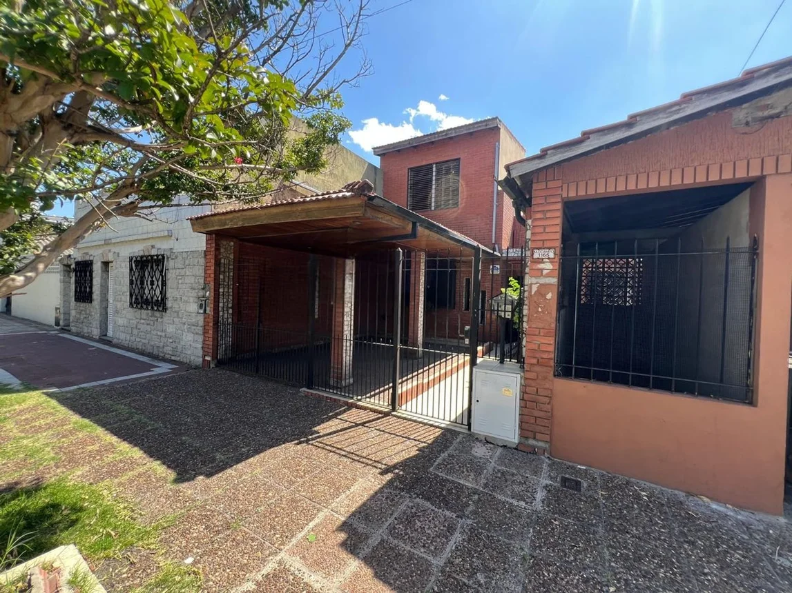 Casa en venta en Lanús Oeste