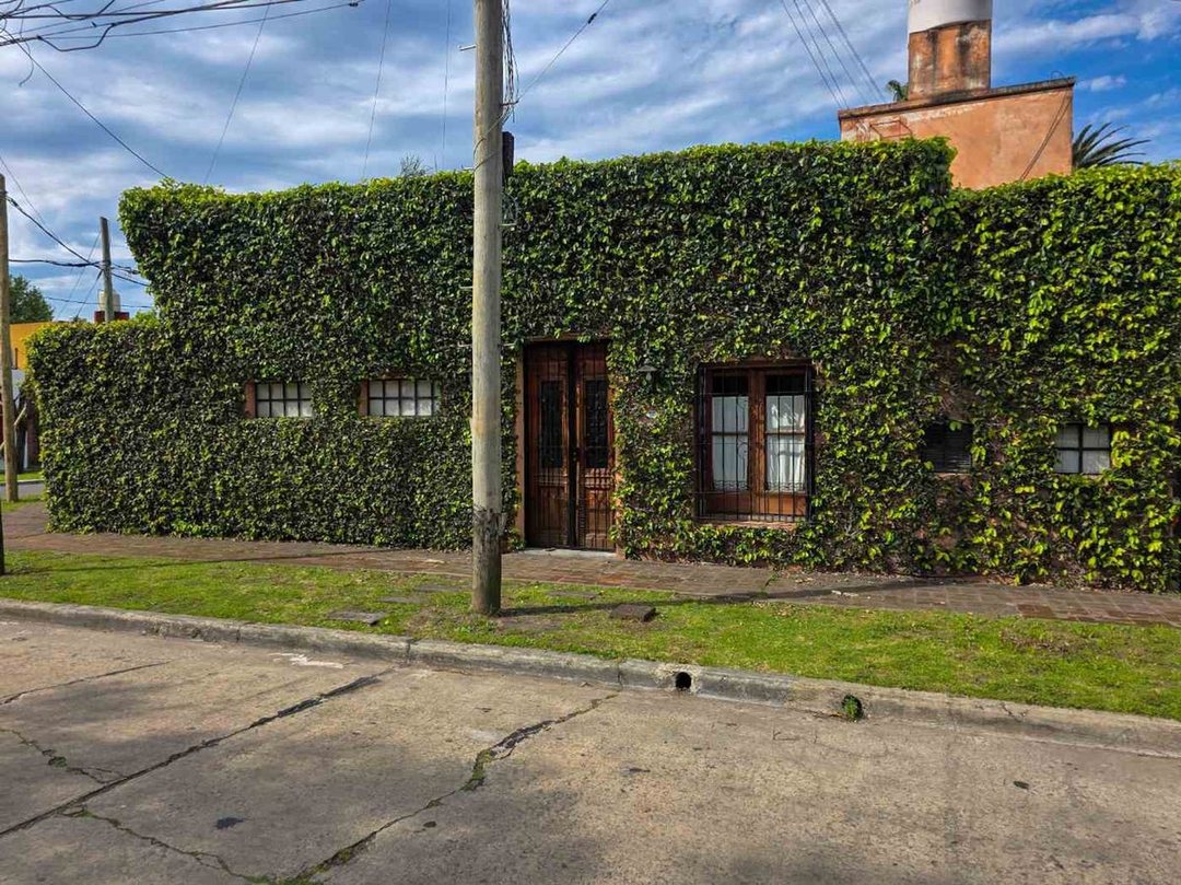 Casa en venta 3 ambientes en Medeyros 500, Ituzaingo, Ituzaingo, Buenos Aires