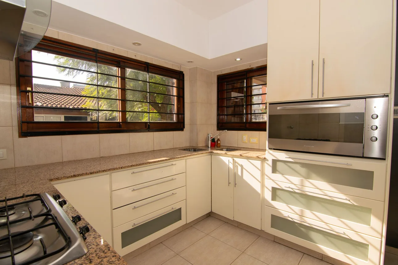 Casa de 5 ambientes en venta en Morón, Mariano Moreno 600, foto 5