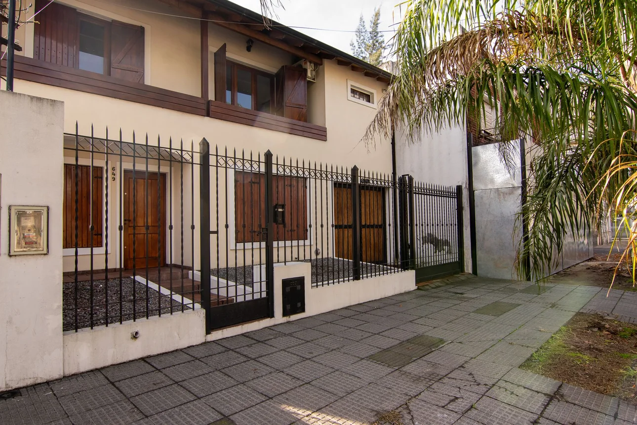 Casa de 5 ambientes en venta en Morón, Mariano Moreno 600, foto 2