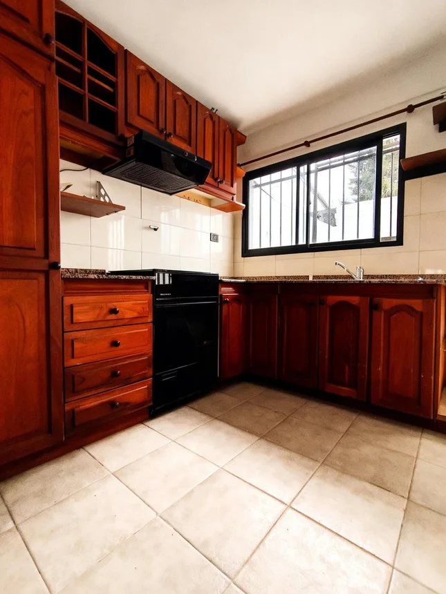 Casa dúplex de 3 ambientes en venta en El Palomar, General Enrique Mosconi 1100, foto 2