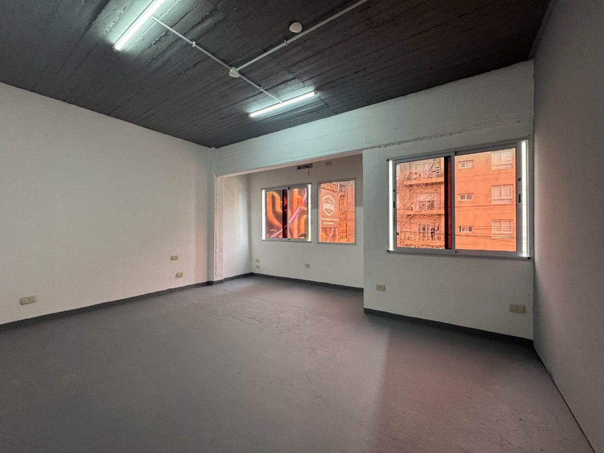 Foto 16 — VENTA OFICINAS COMERCIAL A ESTRENAR, MERLO CENTRO