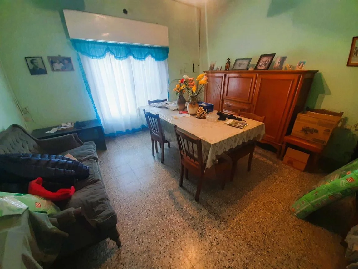 Casa de 4 ambientes en venta en Merlo, Deán Funes 1200, foto 3