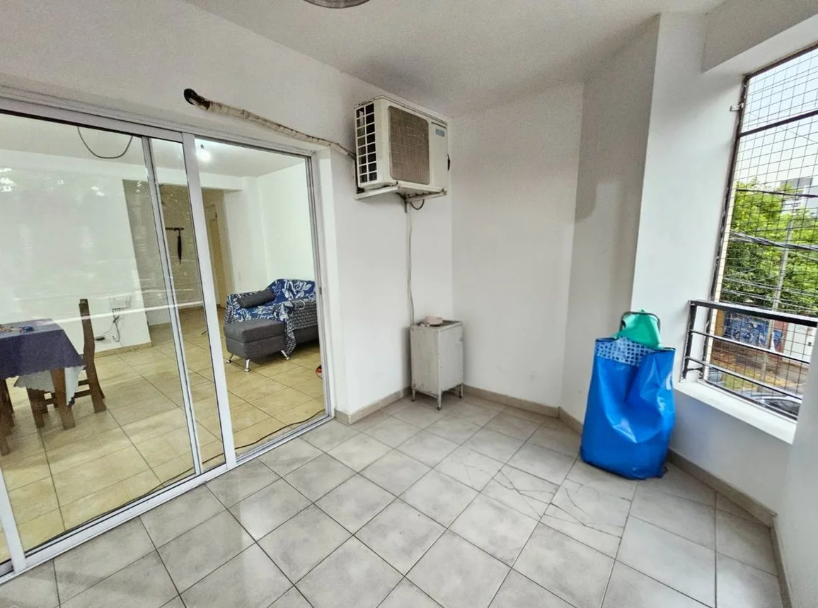 Venta departamento 5 ambientes en moron c terraza, foto 3