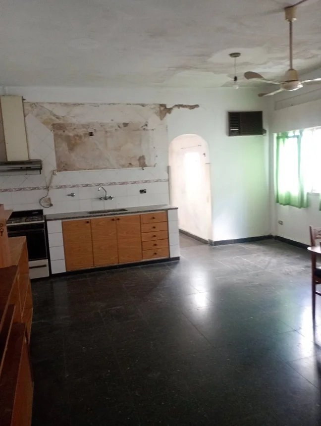 Casa de 7 ambientes en venta en Gerli, Limay 1400, foto 3
