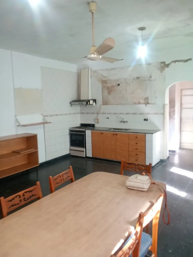 Casa de 7 ambientes en venta en Gerli, Limay 1400, foto 4