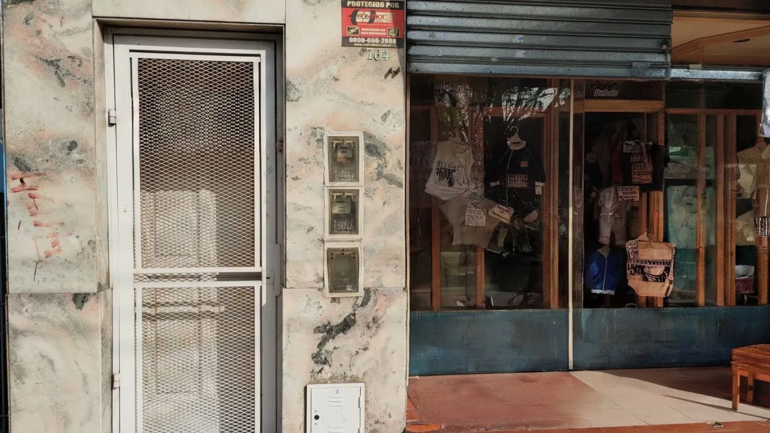 Casa en venta en Lanús Oeste, foto 2