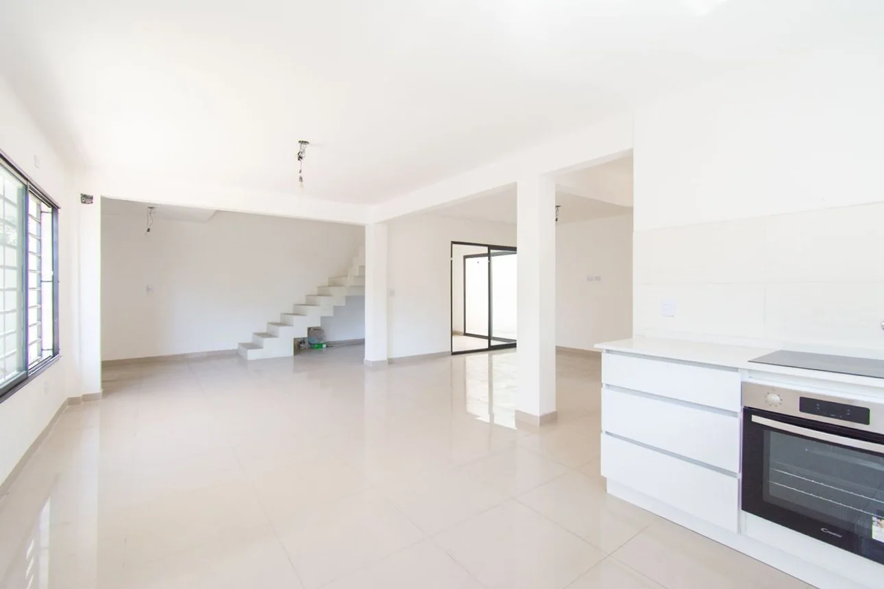 PH de 4 ambientes en venta en Morón, Intendente Norberto García Silva 1100