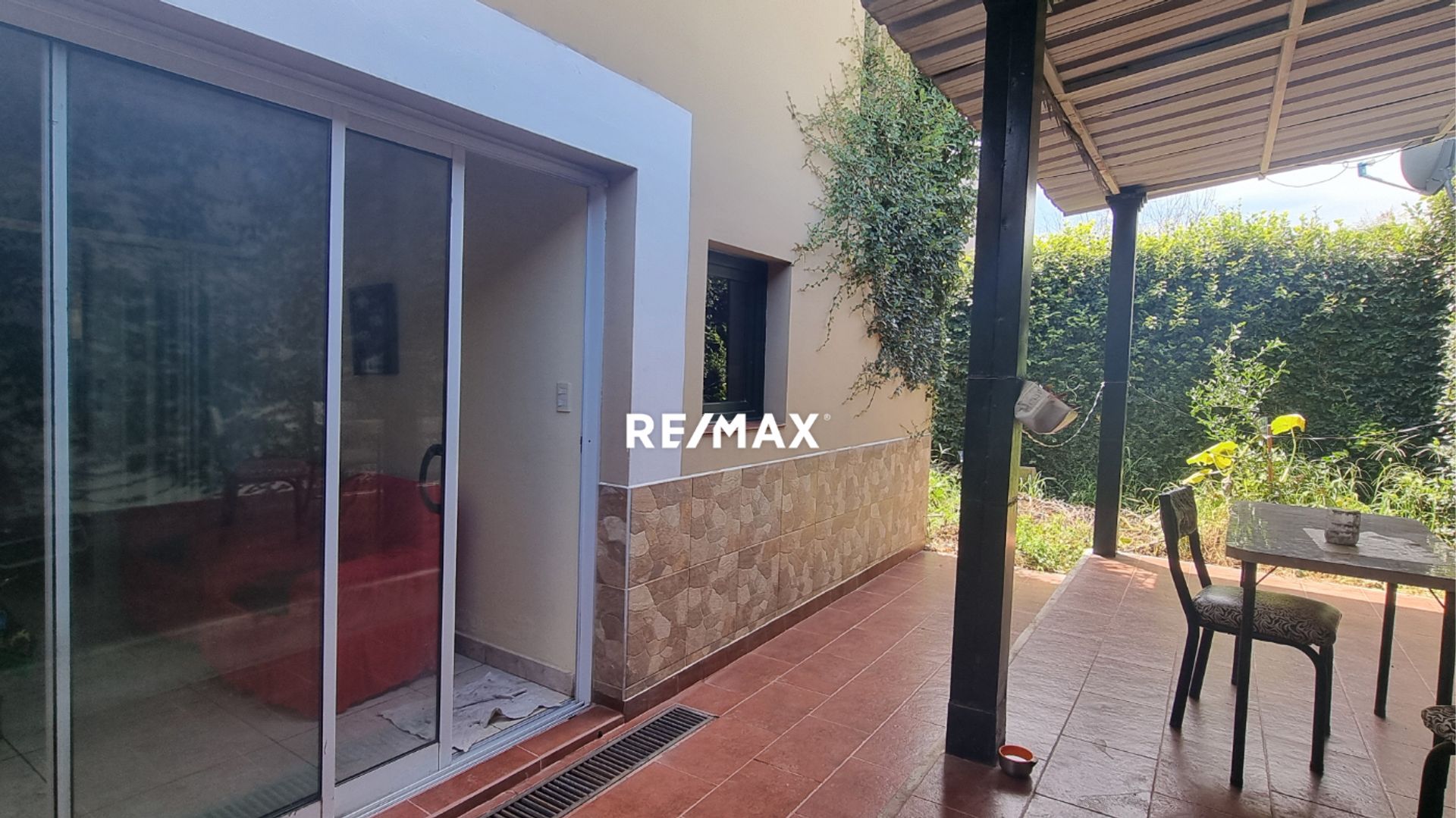 CASA 4 DORMITORIOS VENTA O PERMUTA ZONA SUR SALTA - foto 3