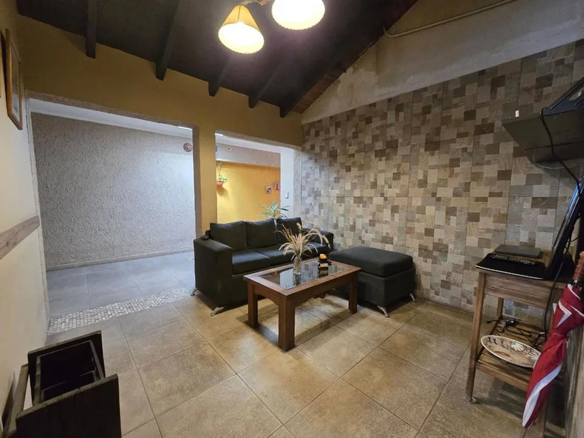 Casa en venta en Guaymallén, foto 4