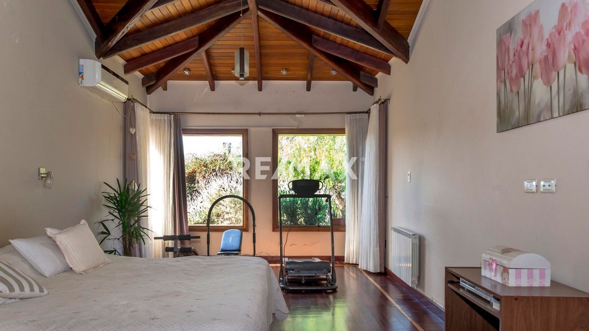 CASA 8 AMBIENTES 500 M2 VENTA LA LUCINDA NORTE - foto 17