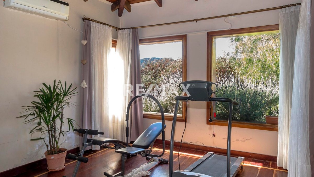 CASA 8 AMBIENTES 500 M2 VENTA LA LUCINDA NORTE - foto 18