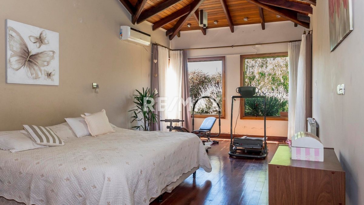 CASA 8 AMBIENTES 500 M2 VENTA LA LUCINDA NORTE - foto 16