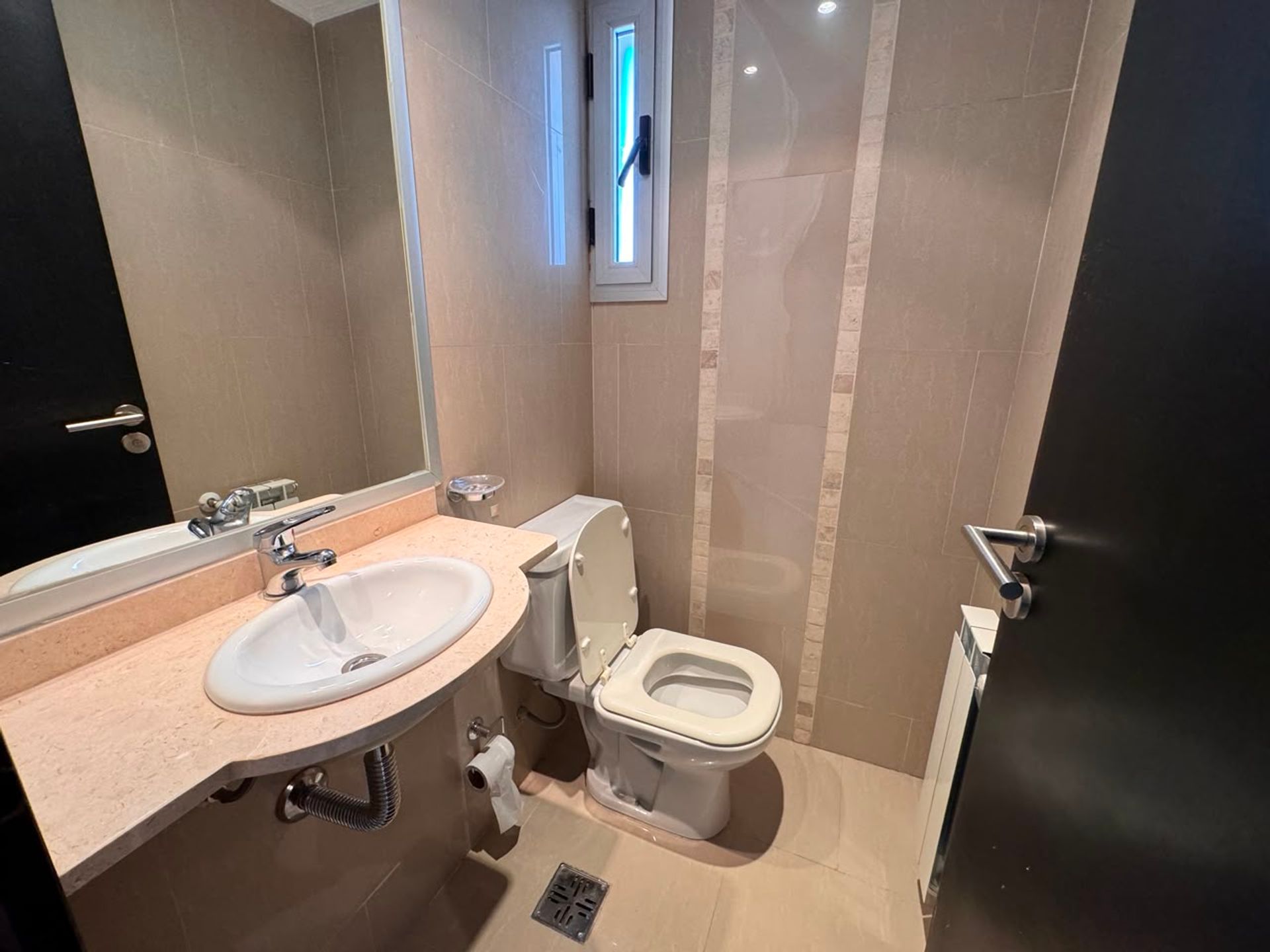 DEPARTAMENTO AMPLIO VENTA MACROCENTRO CON COCHERA - foto 14