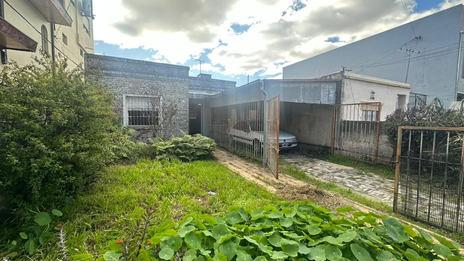 Casa de 3 ambientes en venta en Ciudadela, Asunción 4700