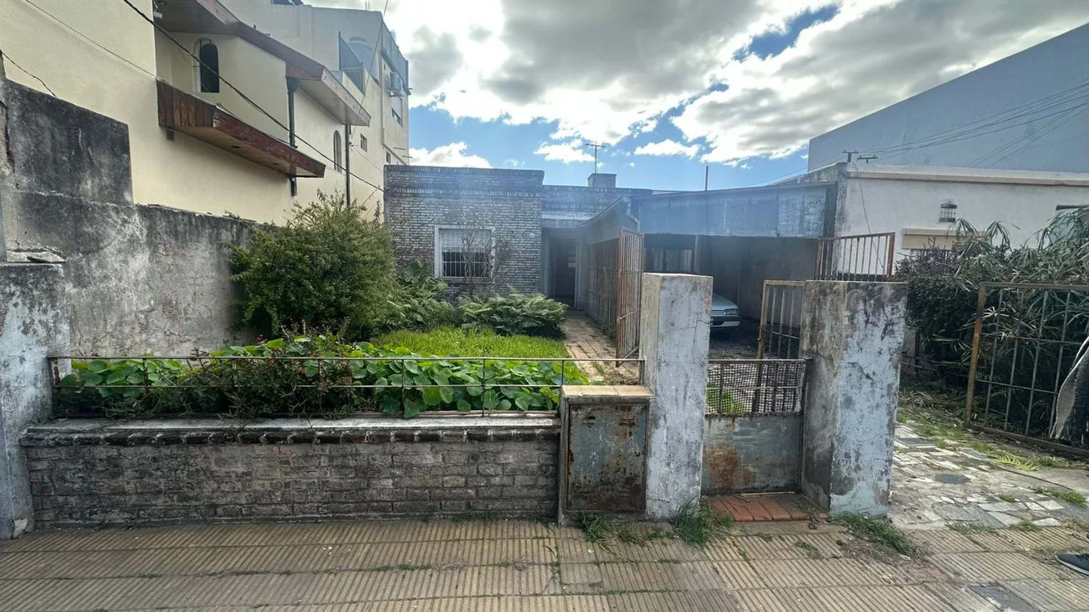 Casa de 3 ambientes en venta en Ciudadela, Asunción 4700, foto 2