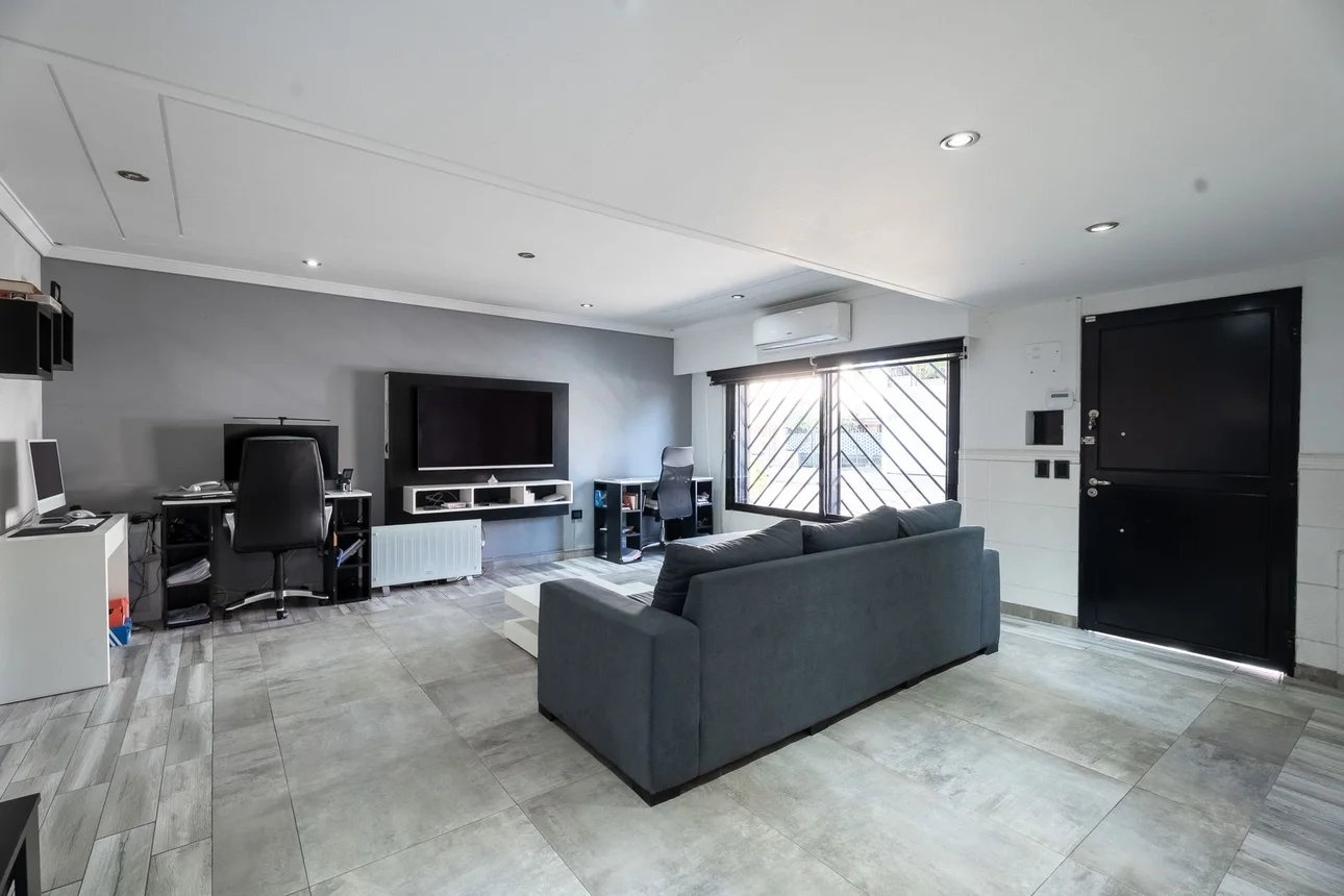 Casa de 4 ambientes en venta en Villa Pueyrredón, Argerich 5000