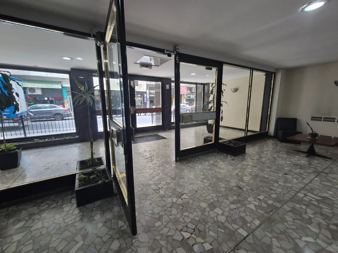 Departamento de 3 ambientes en venta en San Nicolás, Teniente General Juan Domingo Perón 1700, foto 4