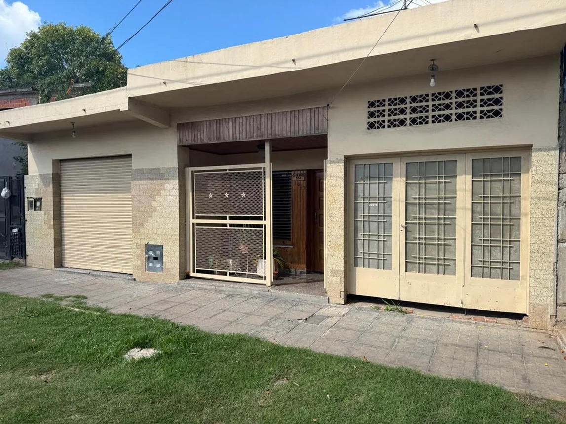 Casa en venta en Florencio Varela