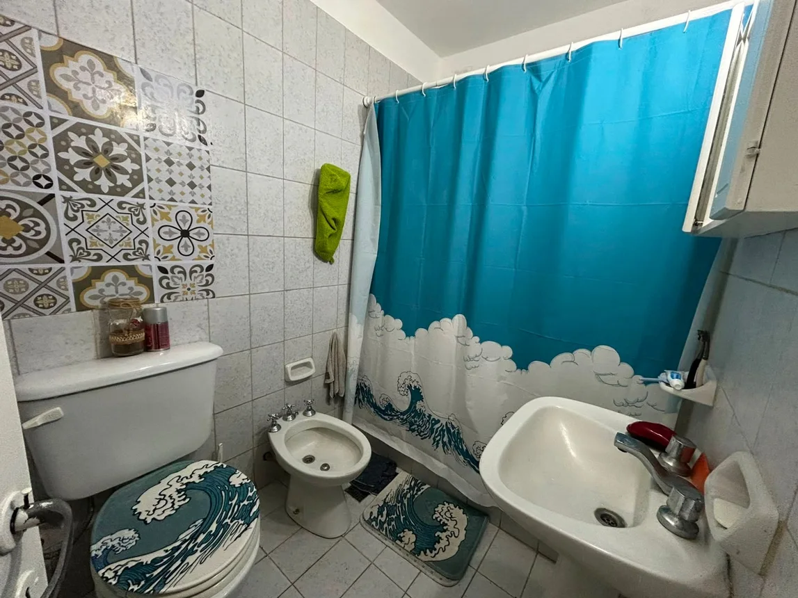 Venta depto 2 amb c/ patio zona san juan, foto 3