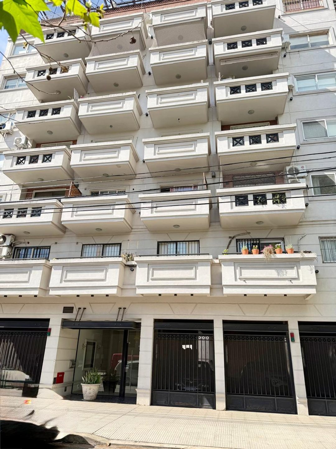 VENTA DEPARTAMENTO EN MONTE CASTRO 2 1/2 AMBIENTES