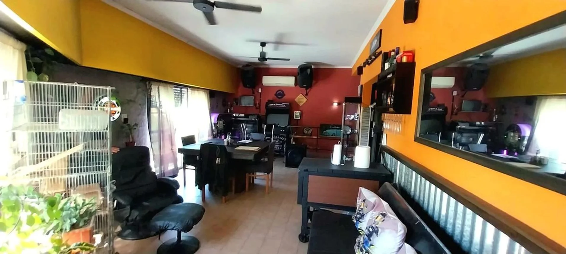 Vende casa y locales ,esquina comercial única, ldz, foto 3