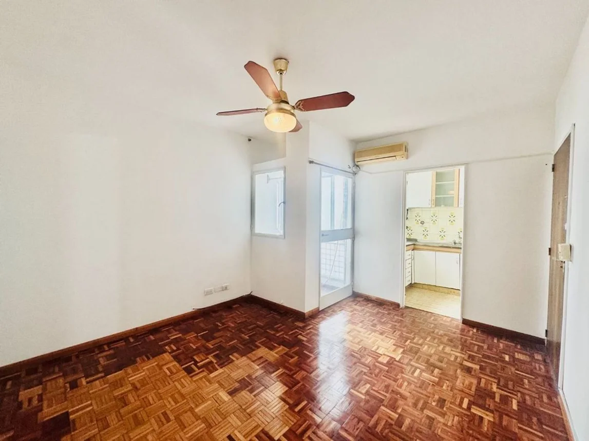 Departamento en alquiler en Balvanera, Avenida Córdoba 2400