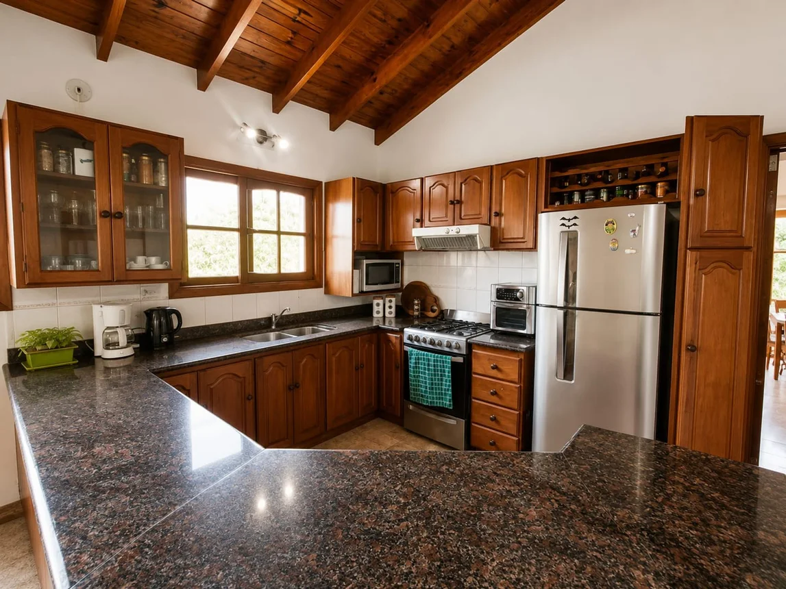 Casa de 4 ambientes en venta en Ezpeleta Este, Santa Fe 300, foto 4