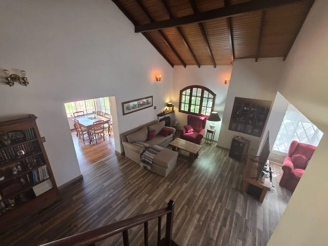 Casa de 6 ambientes en venta en Villa Tesei, Fitz Roy 800, foto 2
