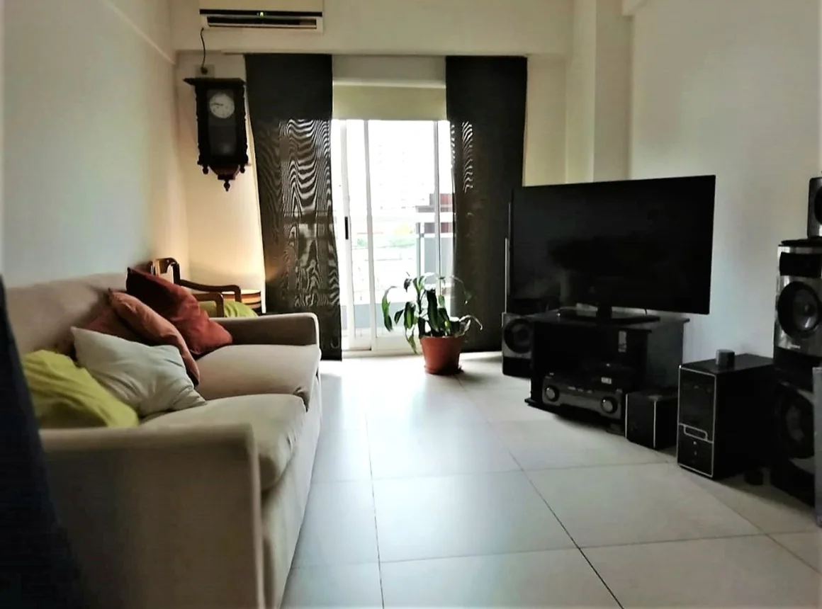 Departamento de 2 ambientes en venta en Caseros, Av. San Martin 2800