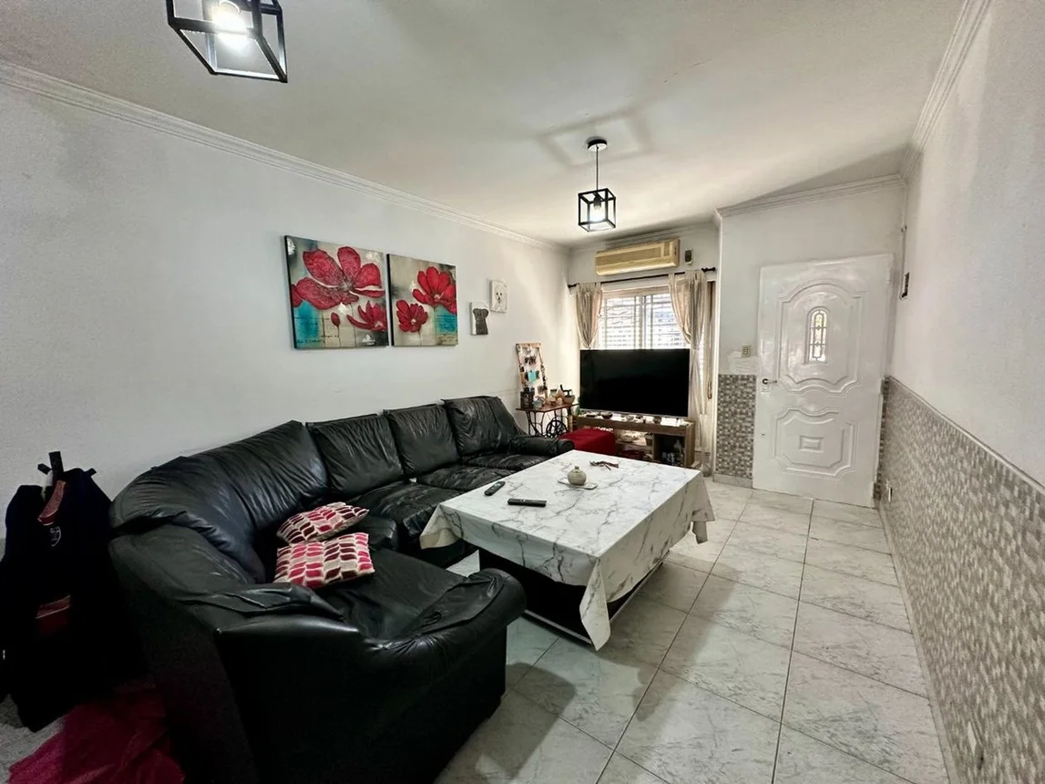Casa tríplex en venta en Caseros, foto 4