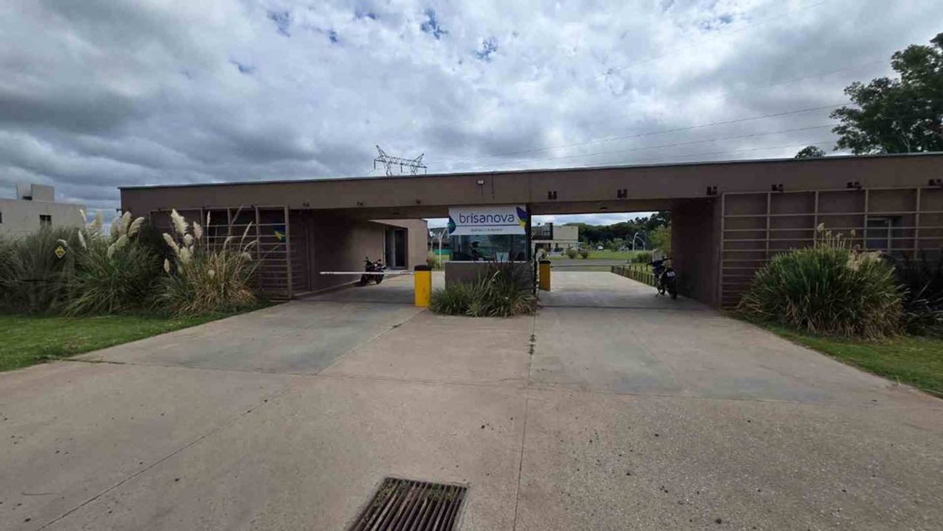 Foto 3 — TERRENO EN VENTA BRISANOVA PUEBLO ESTHER 300M2