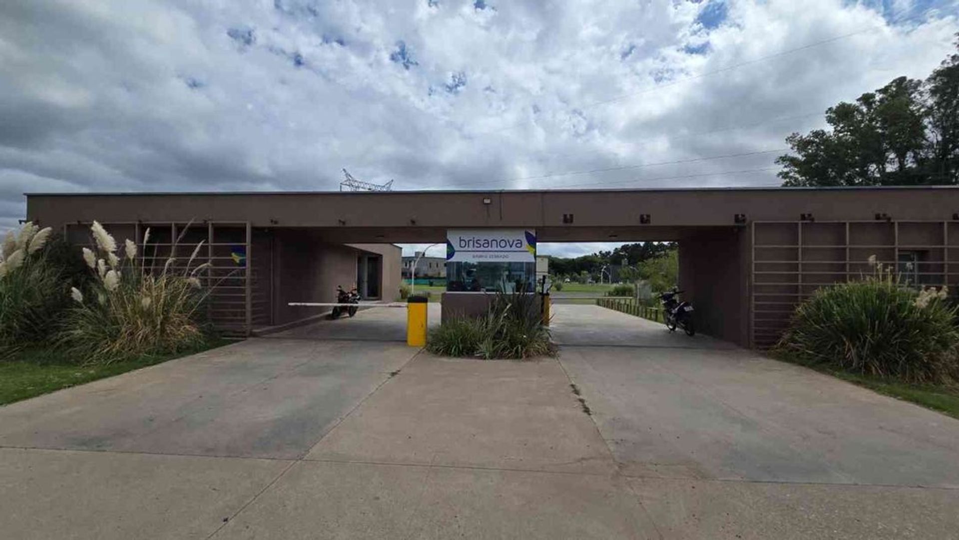 TERRENO EN VENTA BRISANOVA PUEBLO ESTHER 300M2