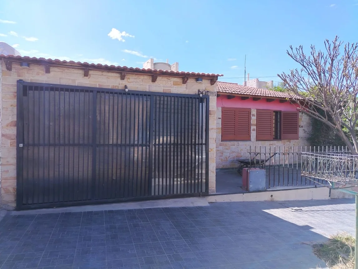Casa en venta en Godoy Cruz