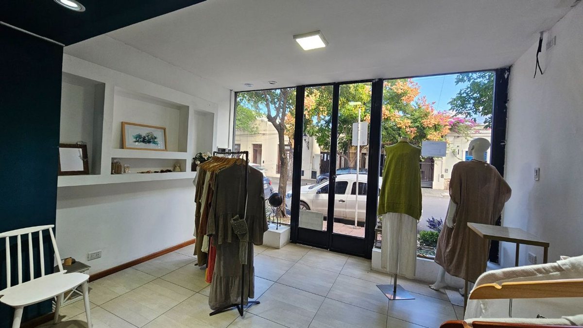 CASA VENTA ZONA SHOPPING INVERSION - foto 2