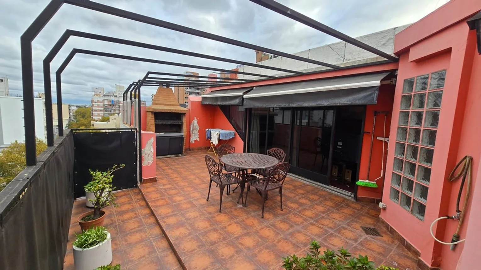 Venta depto 2 ambi balcon terraza cochera ramos, foto 1