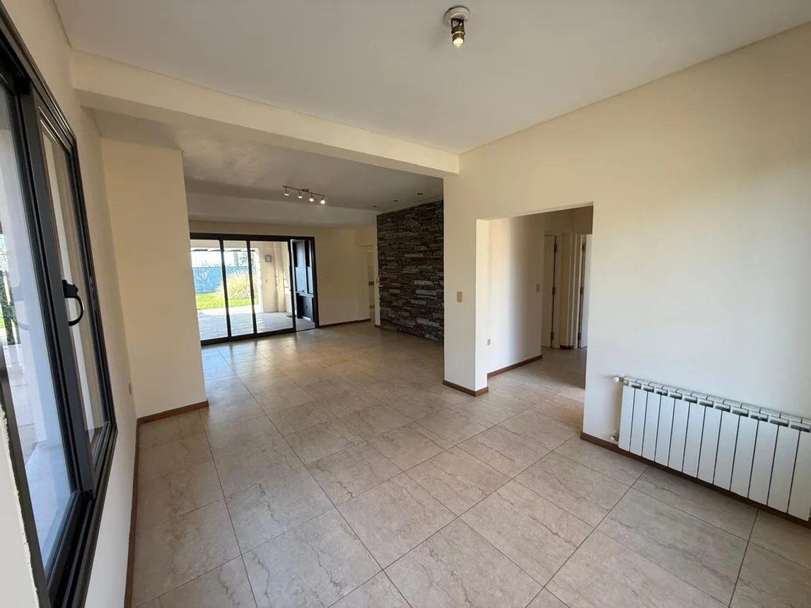 Casa en venta en Luján de Cuyo, foto 2